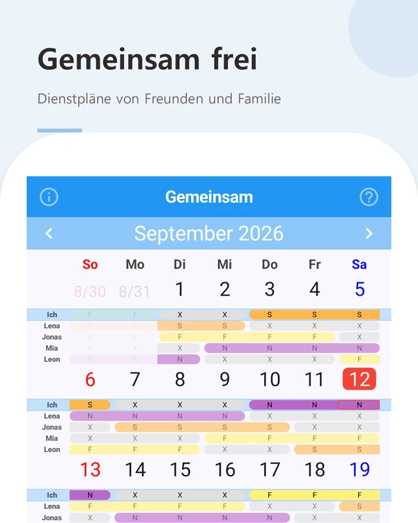 Gemeinsam frei — Dienstpläne von Freunden und Familie auf einem Kalender